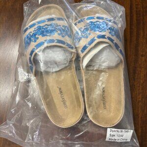 JODY EMBROIDERED SLIP-ON SANDALS BY COMFORTVIEW 10.5 W